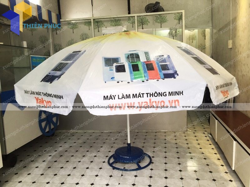dù che nắng quảng cáo