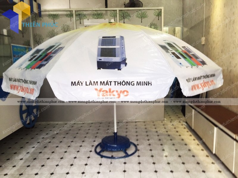 dù che nắng quảng cáo